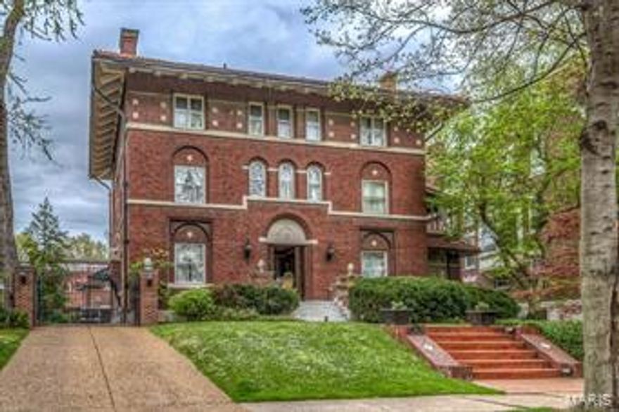 Handsome 1908 Italian villa home built by lumber baron Charles Antrim. Located in one of the Central West End’s best historic private streets with a broad park median. Walk to Forest Park, Metrolink & CWE restaurants & shops. Incredible millwork throughout including quarter-sawn oak, cherry & pecan. Gorgeous sweeping staircase & large foyer. The Dining Room features oak paneling & an Arts & Craft tiled fireplace. Lovely Living Room with a fireplace. Updated kitchen with quarter-sawn white oak cabinets, granite tops, Thermador appliances, cork floor & a charming breakfast room with oak cupboards. Rare double lot & beautiful landscaping. 40' x 20' in-ground pool, oversize 2-car garage & 1 bedroom carriage house apartment. 3rd-floor family/media room with fireplace, HD projector & screen. Large master bedroom suite with a fireplace & 2nd-floor sleeping porch. 3 zones of Central Air.