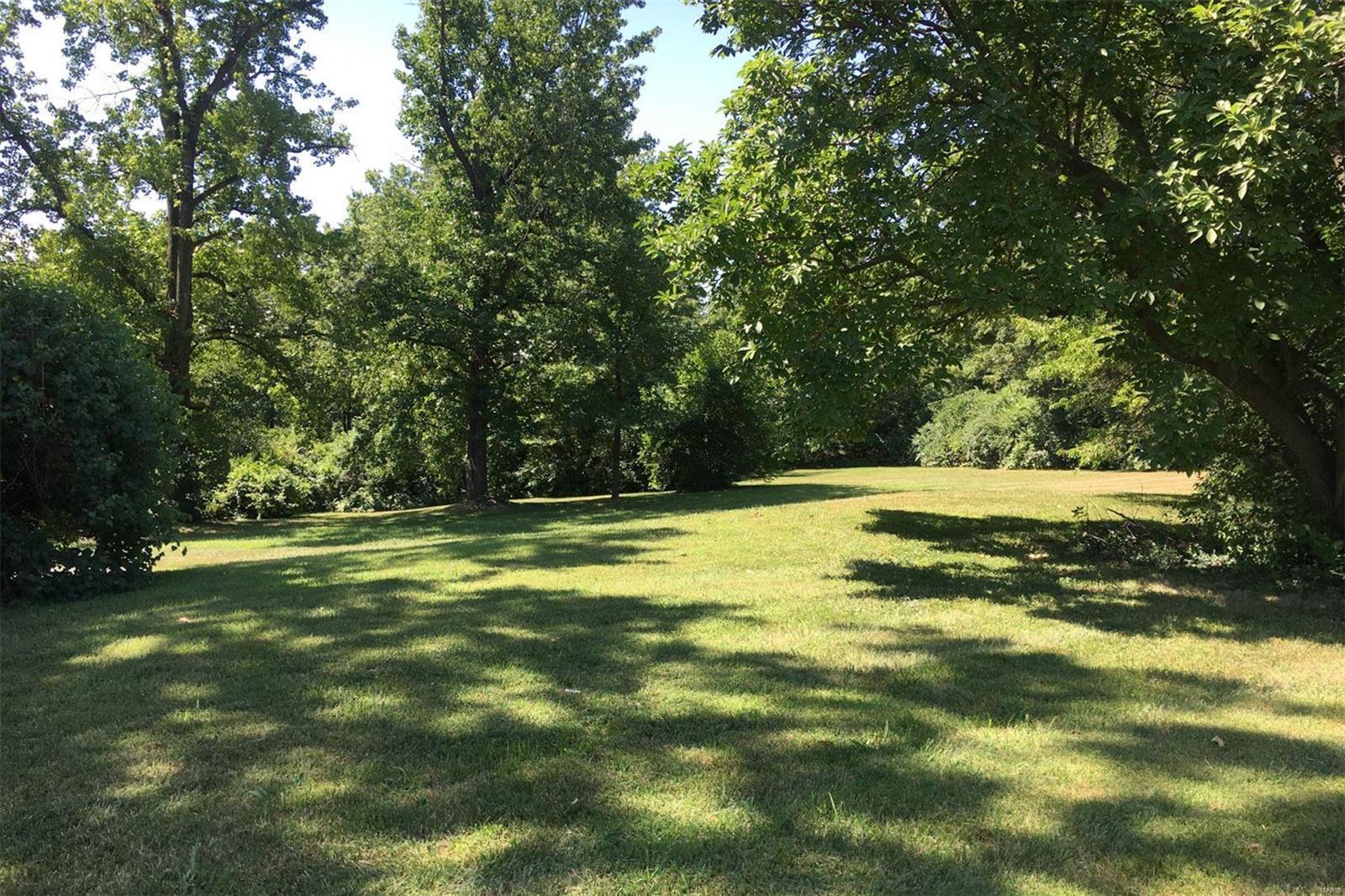 866 Deaver Lane