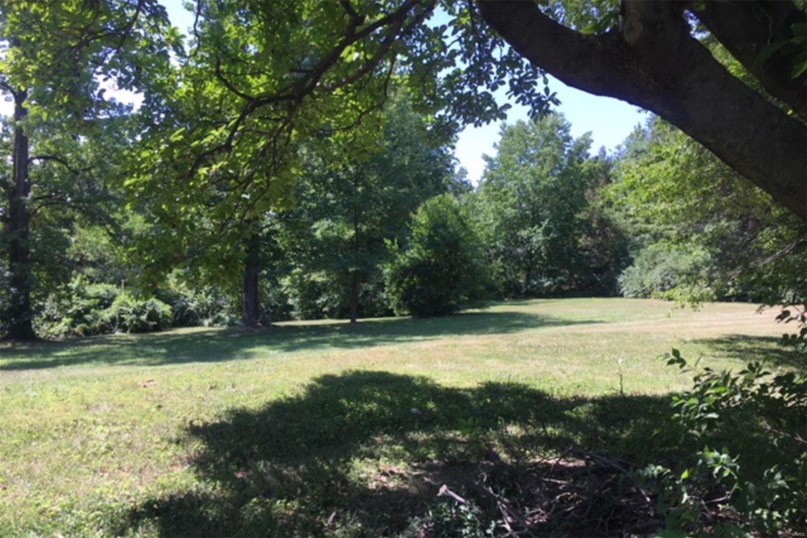 866 Deaver Lane