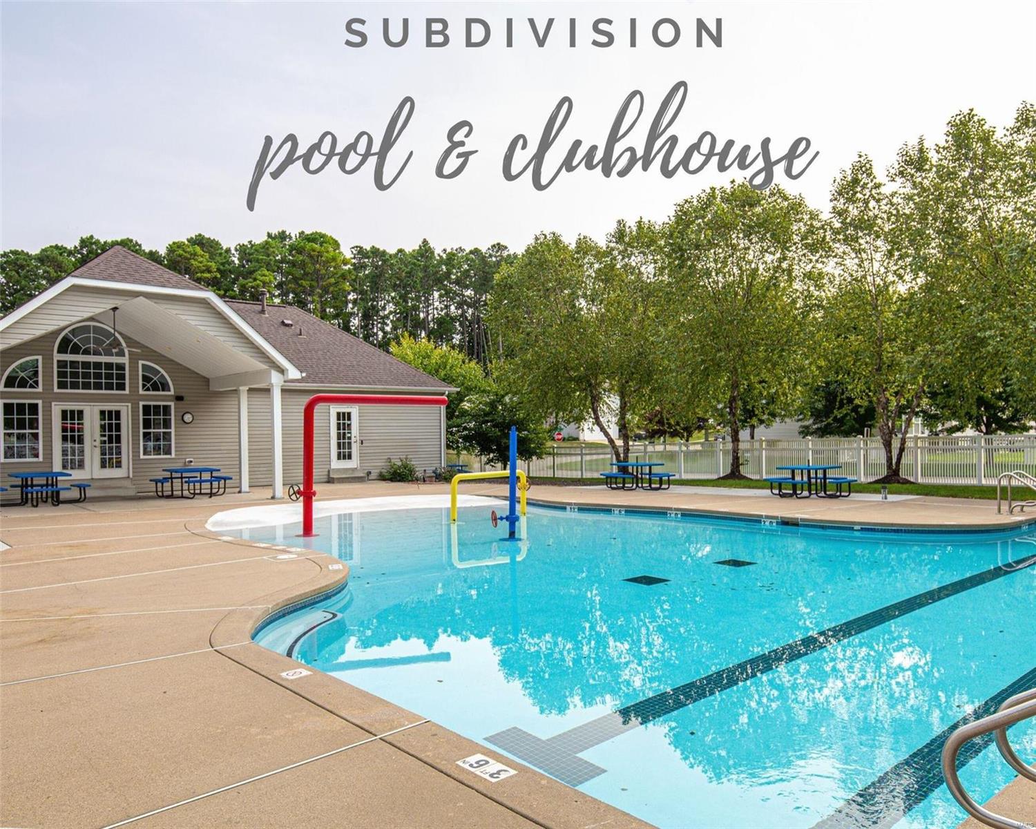 Bluffs/Romaine 02 - Residential