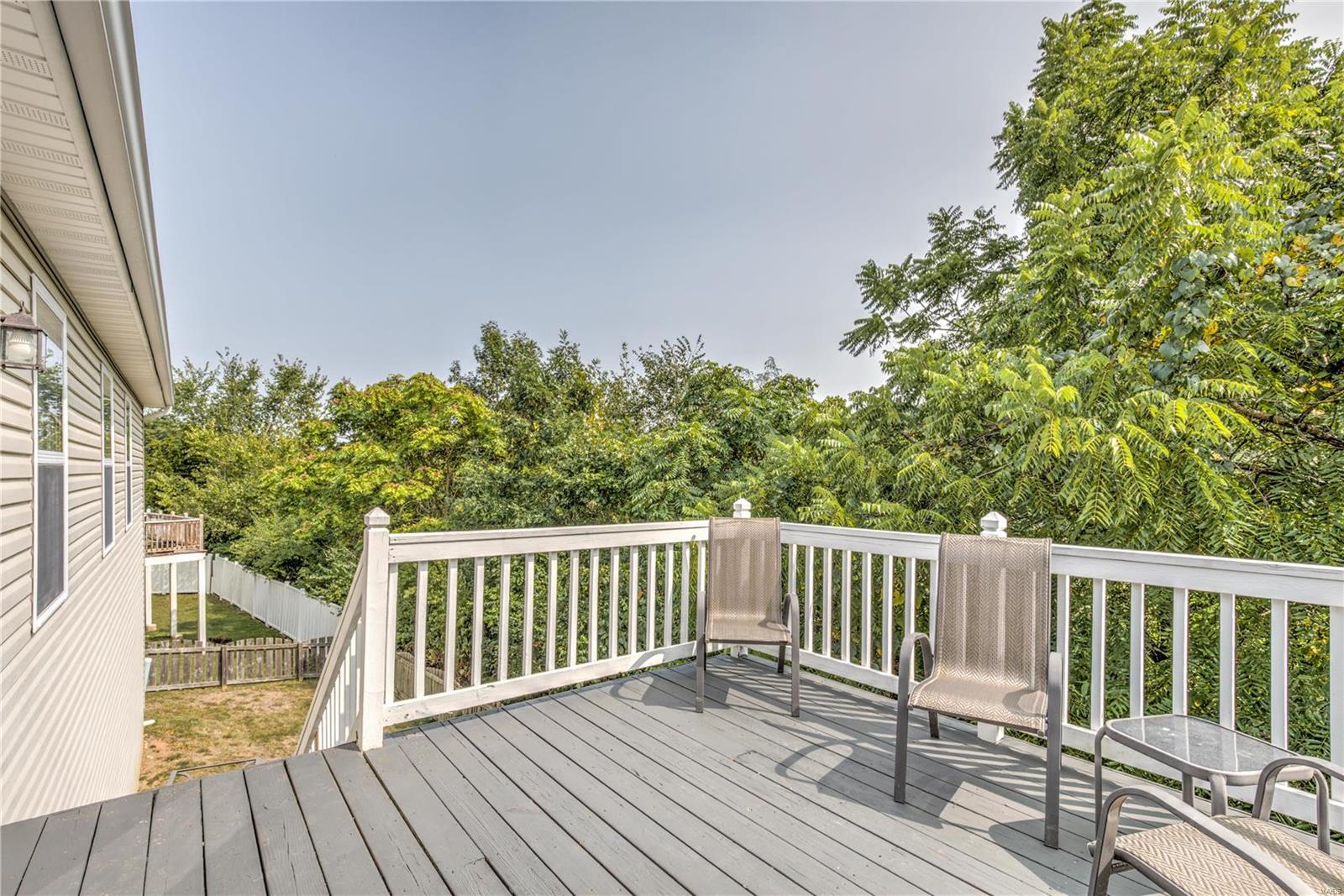 Bluffs/Romaine 02 - Residential