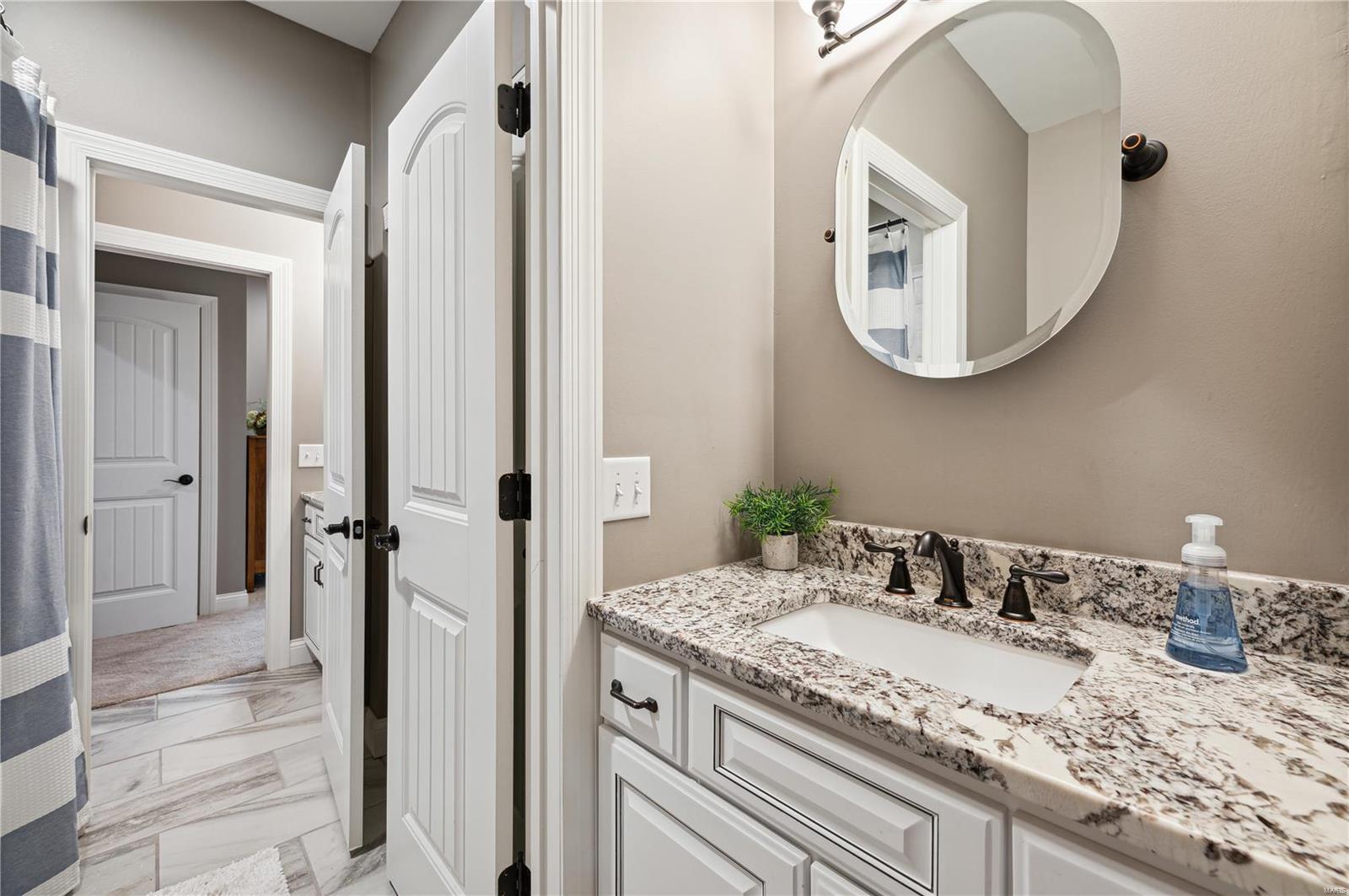 Manors At Kohlers Grove - Residential