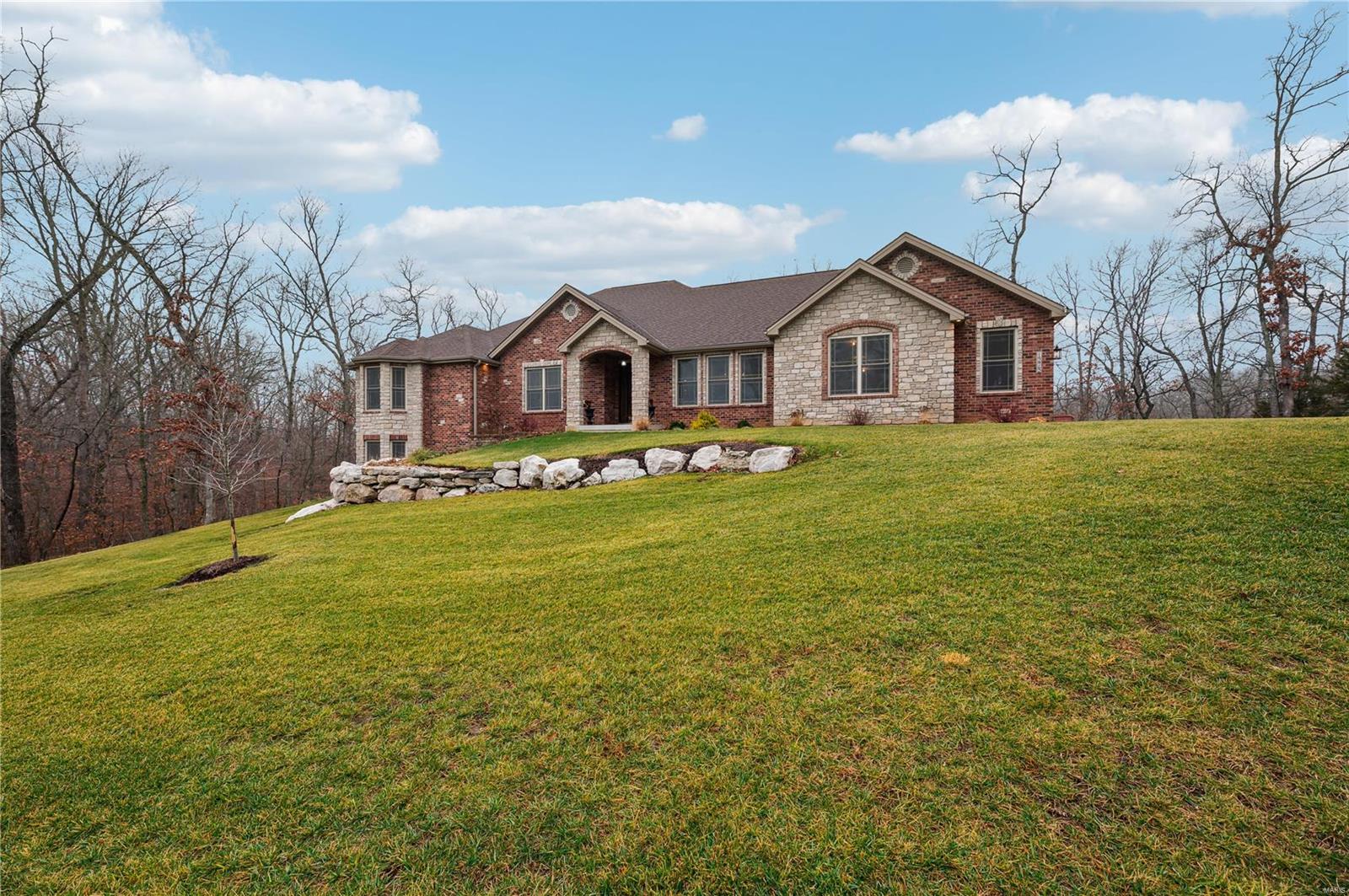 Manors At Kohlers Grove - Residential