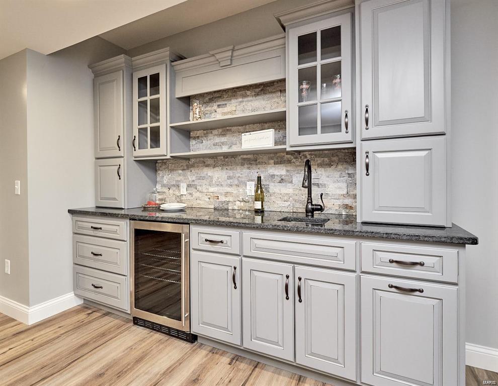 Manors At Kohlers Grove - Residential