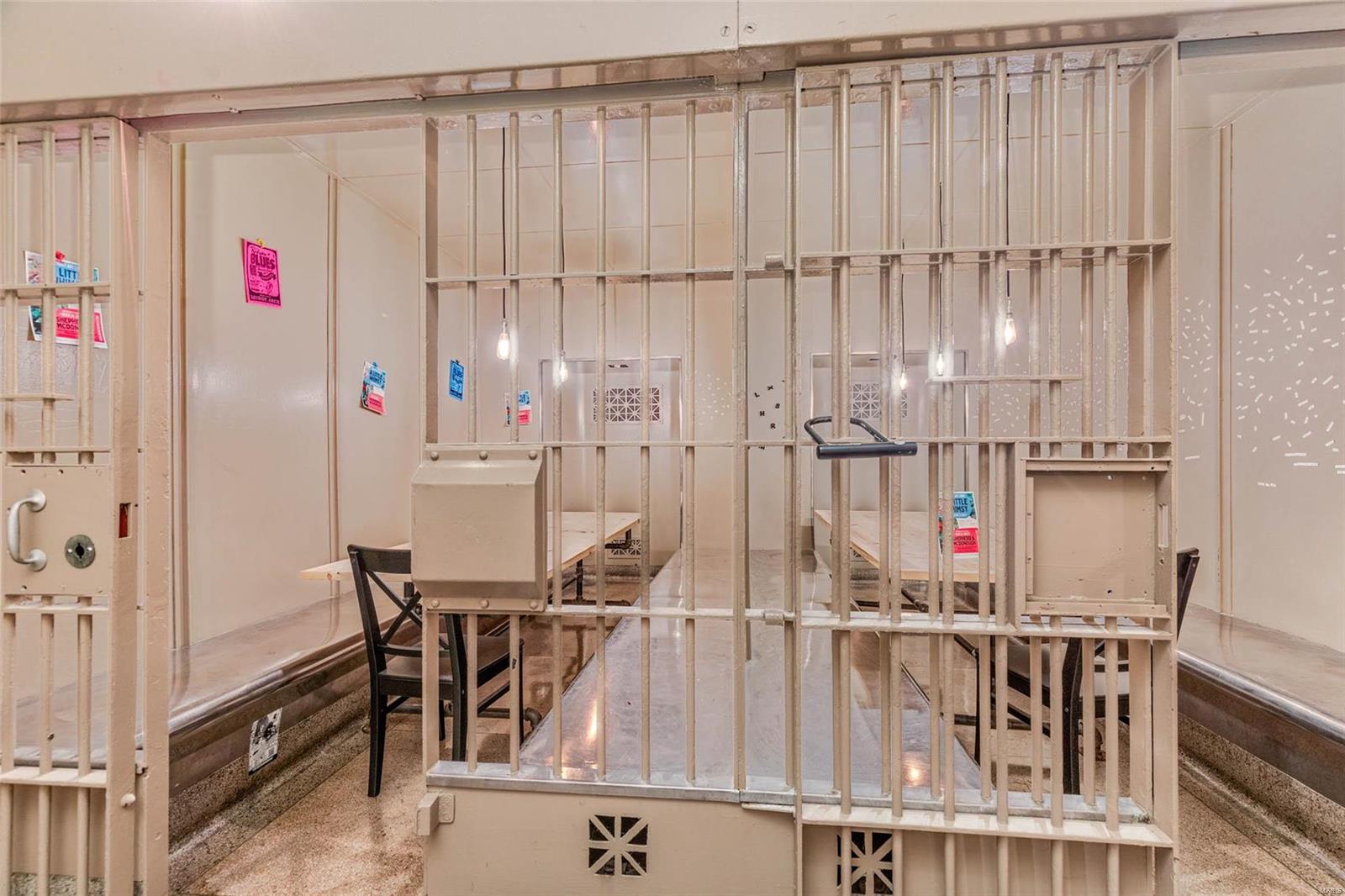 Commons St Louis Add - Commercial Sale