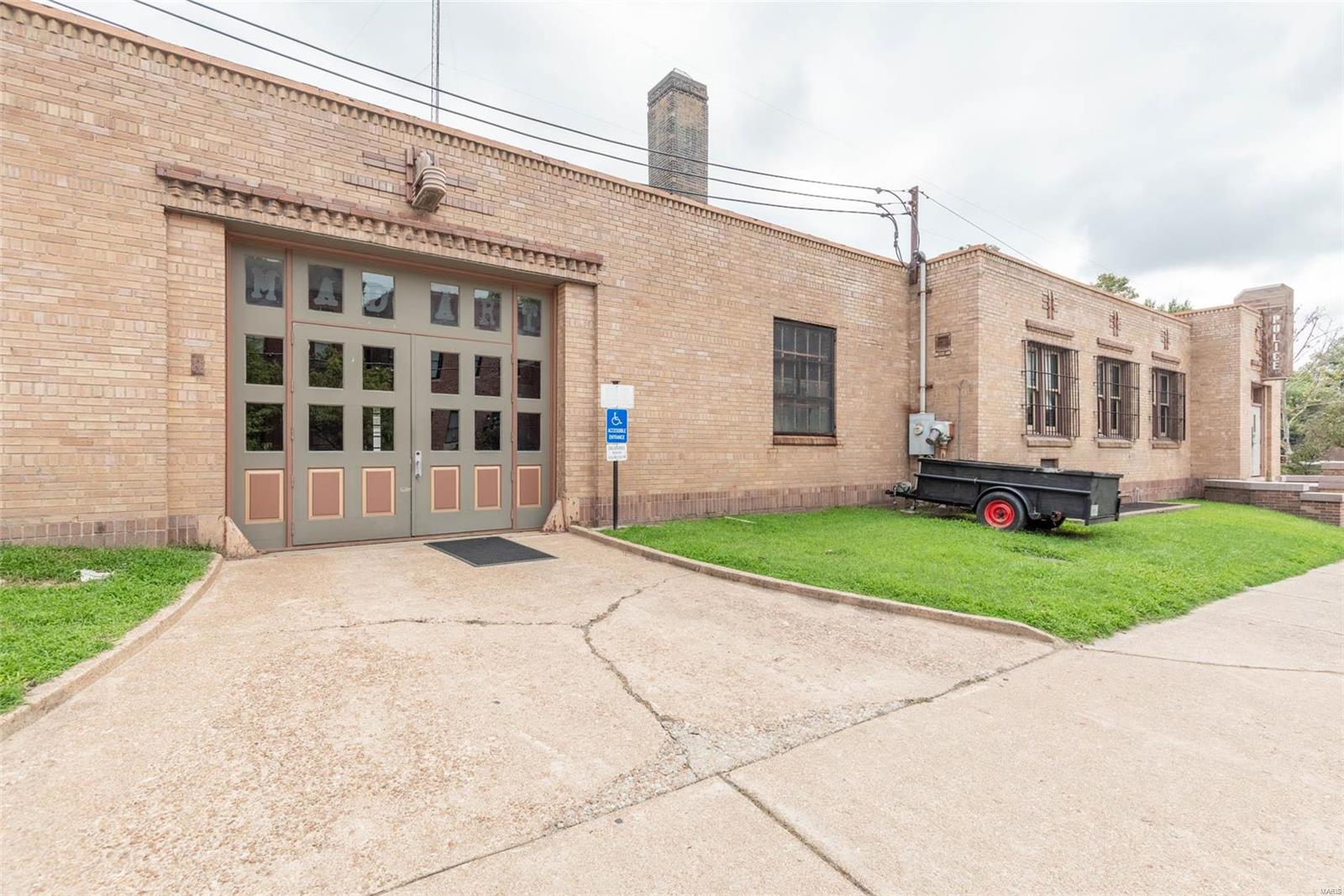Commons St Louis Add - Commercial Sale
