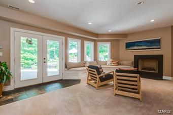 Laumeier Valley Woods - Residential