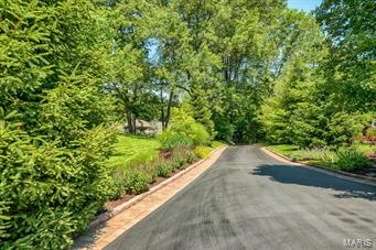 Laumeier Valley Woods - Residential