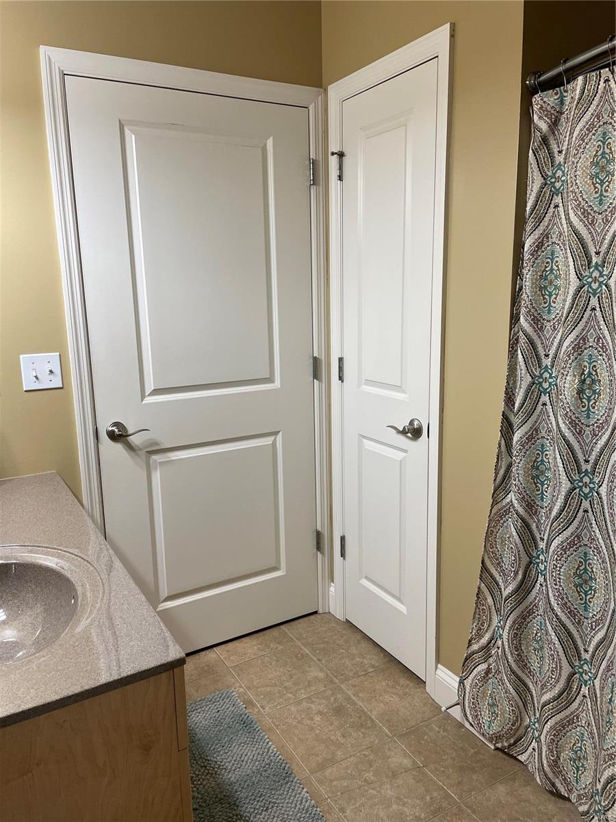 Brookfield Condominiums - Residential