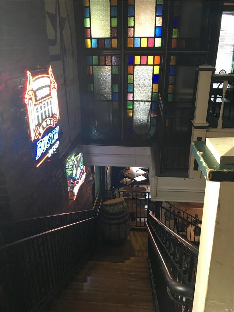 Allen's Sub / Russell - Commercial Sale