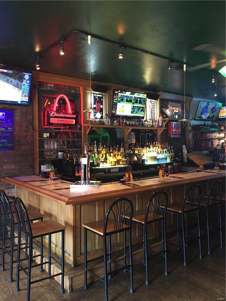 Allen's Sub / Russell - Commercial Sale