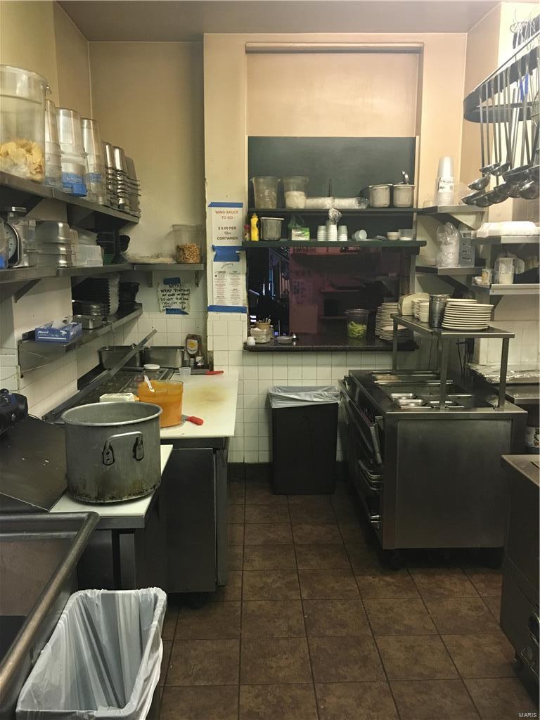 Allen's Sub / Russell - Commercial Sale