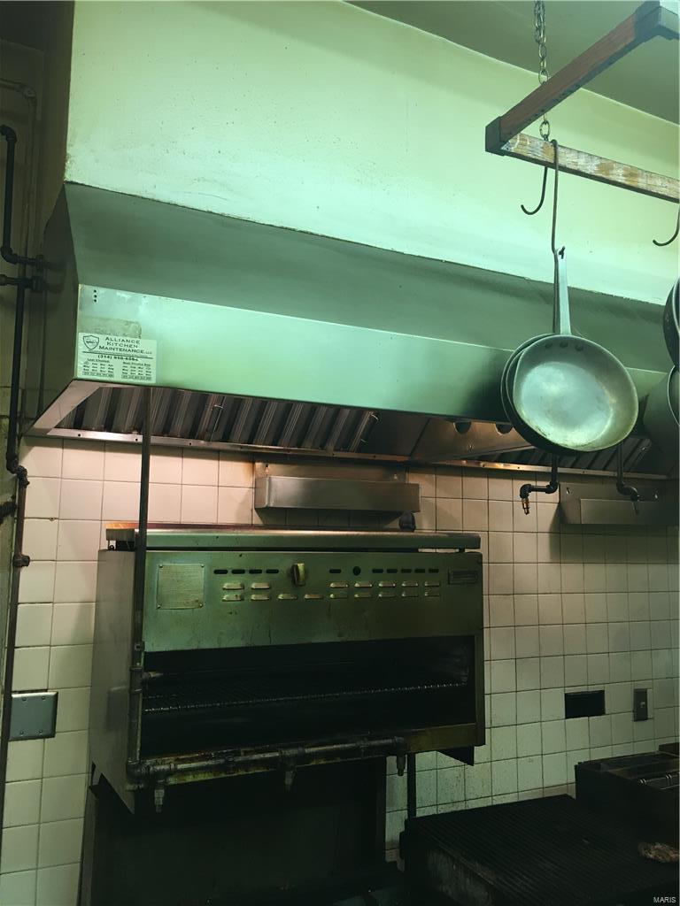 Allen's Sub / Russell - Commercial Sale