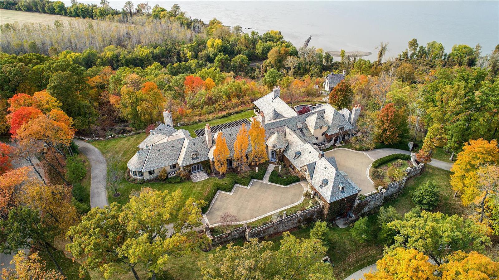 St Albans The Bluffs - Residential