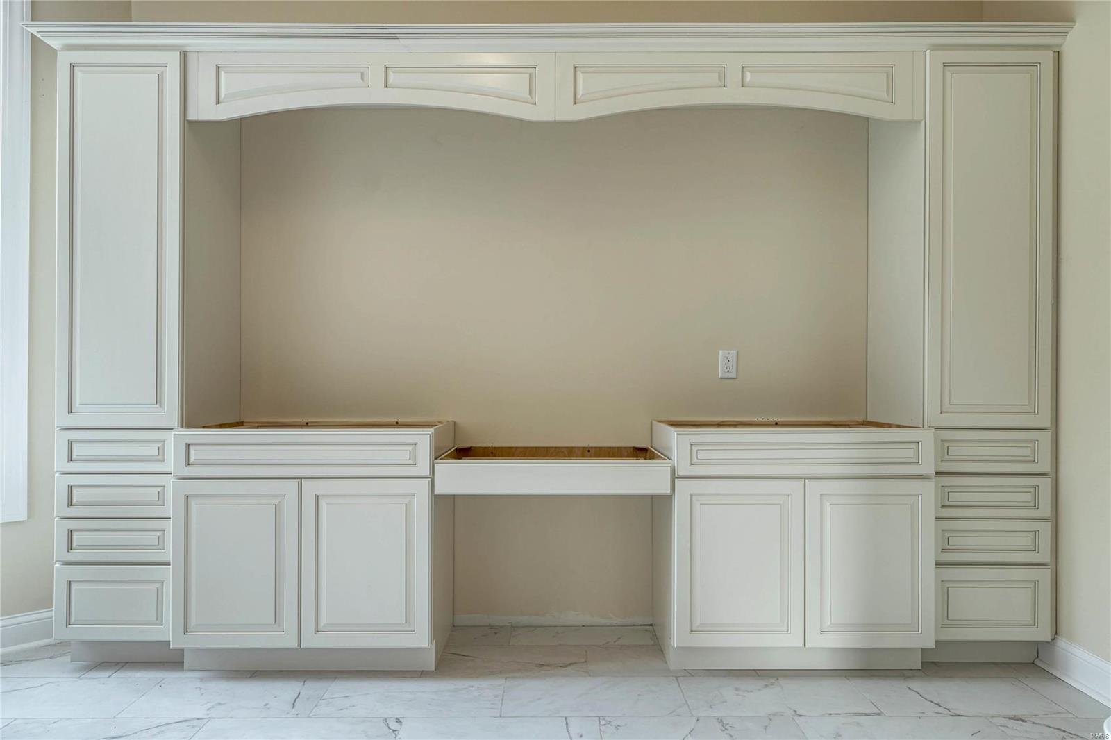 Barrington Place 3 - Residential