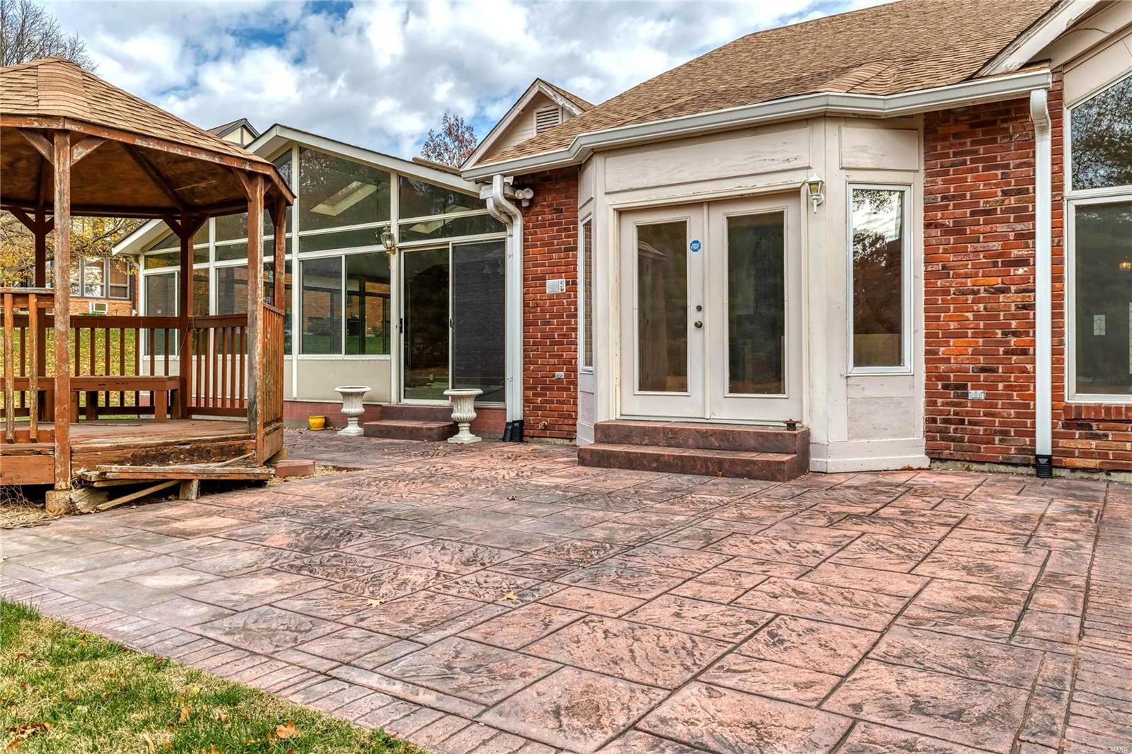 Barrington Place 3 - Residential