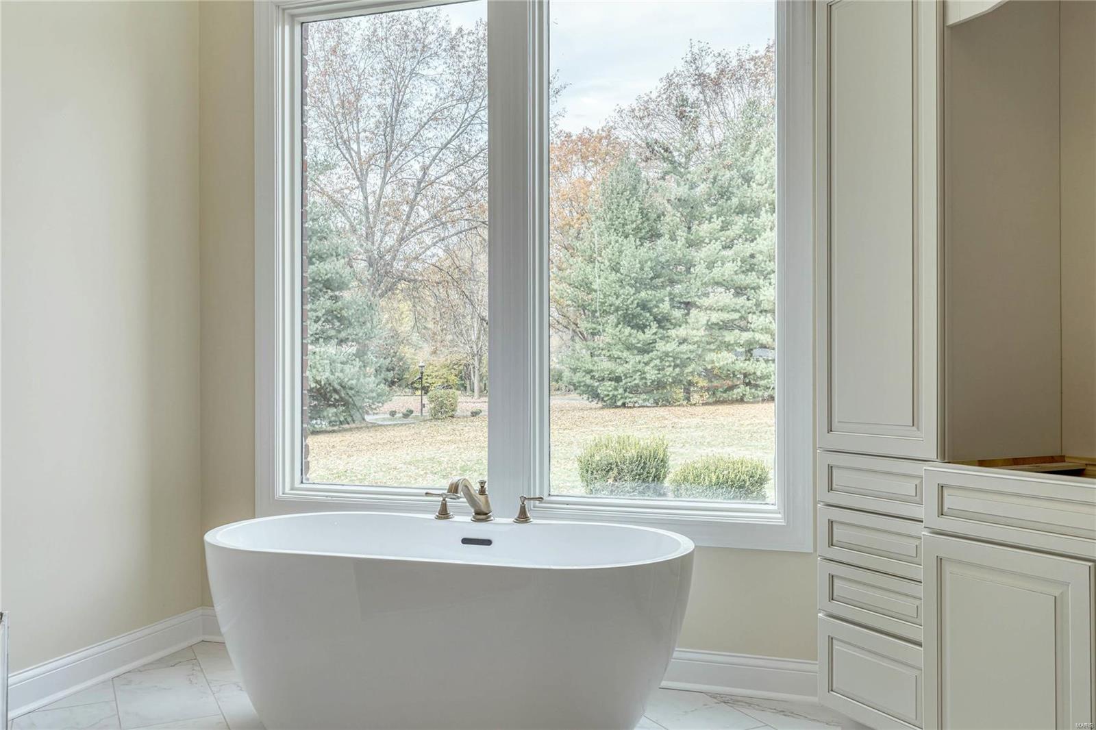 Barrington Place 3 - Residential