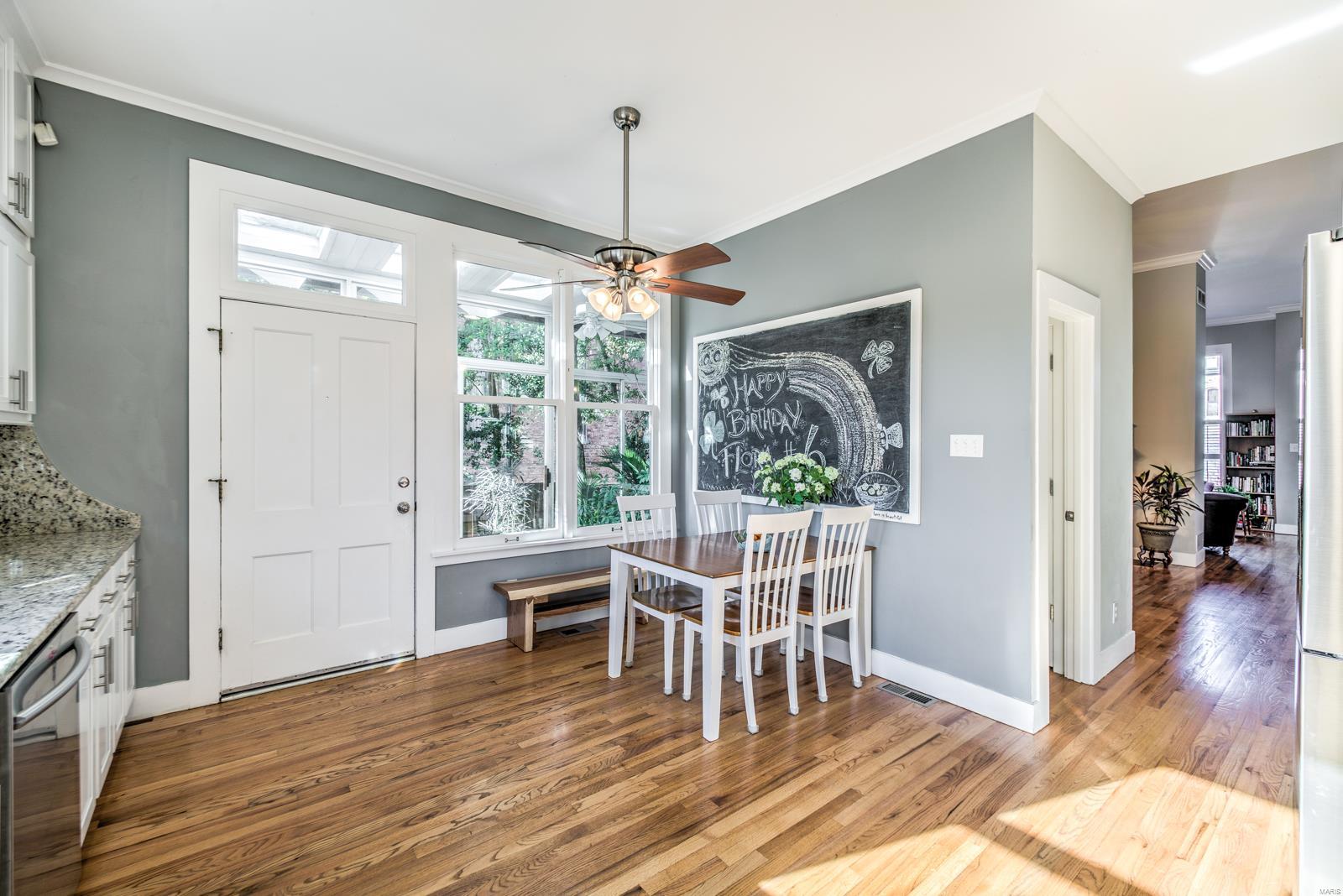 Lafayette Square - Benton Place - Residential