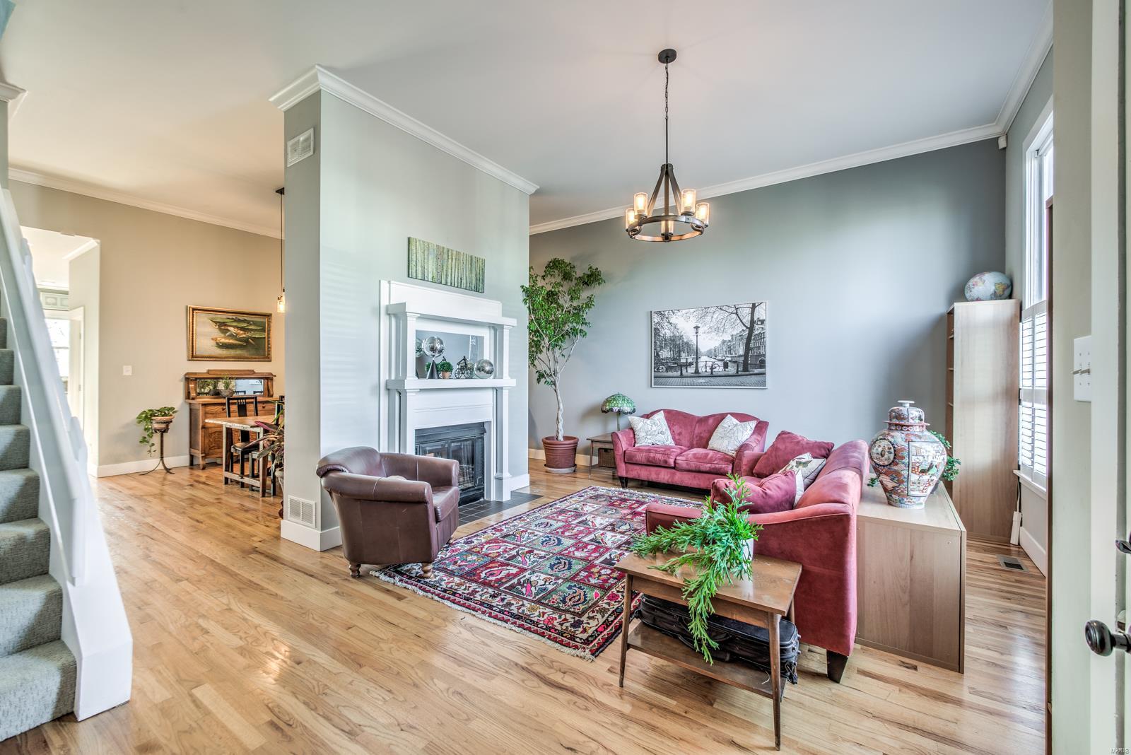 Lafayette Square - Benton Place - Residential