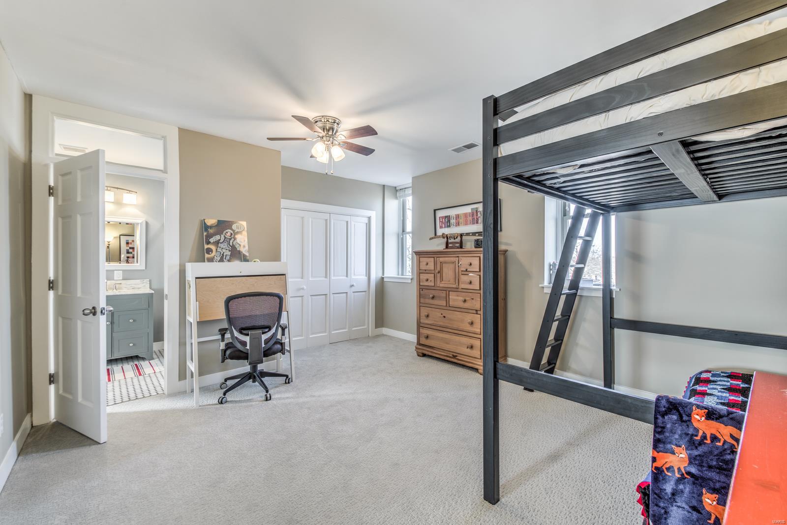 Lafayette Square - Benton Place - Residential