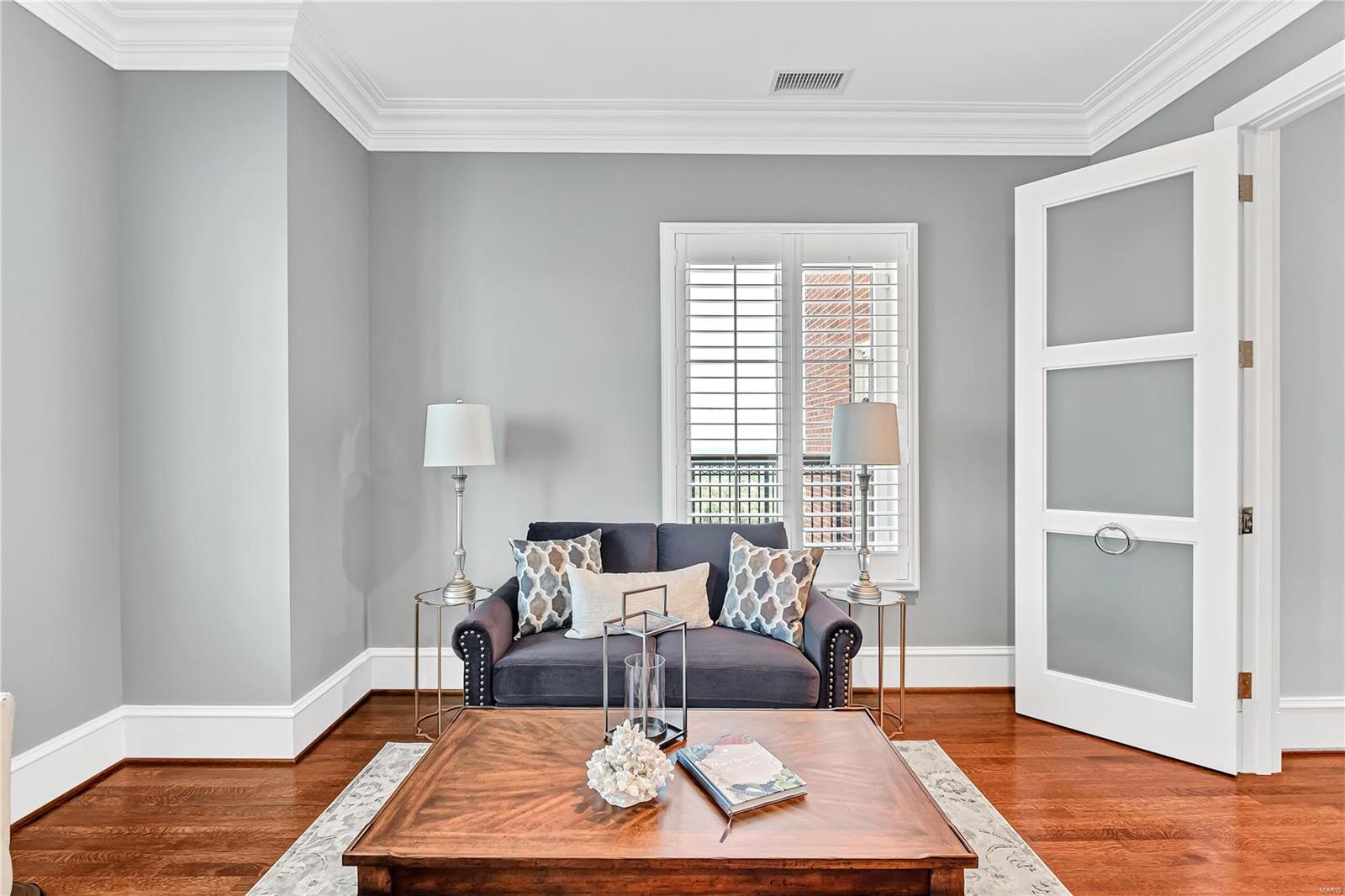 Plaza In Clayton A Condo The - Residential