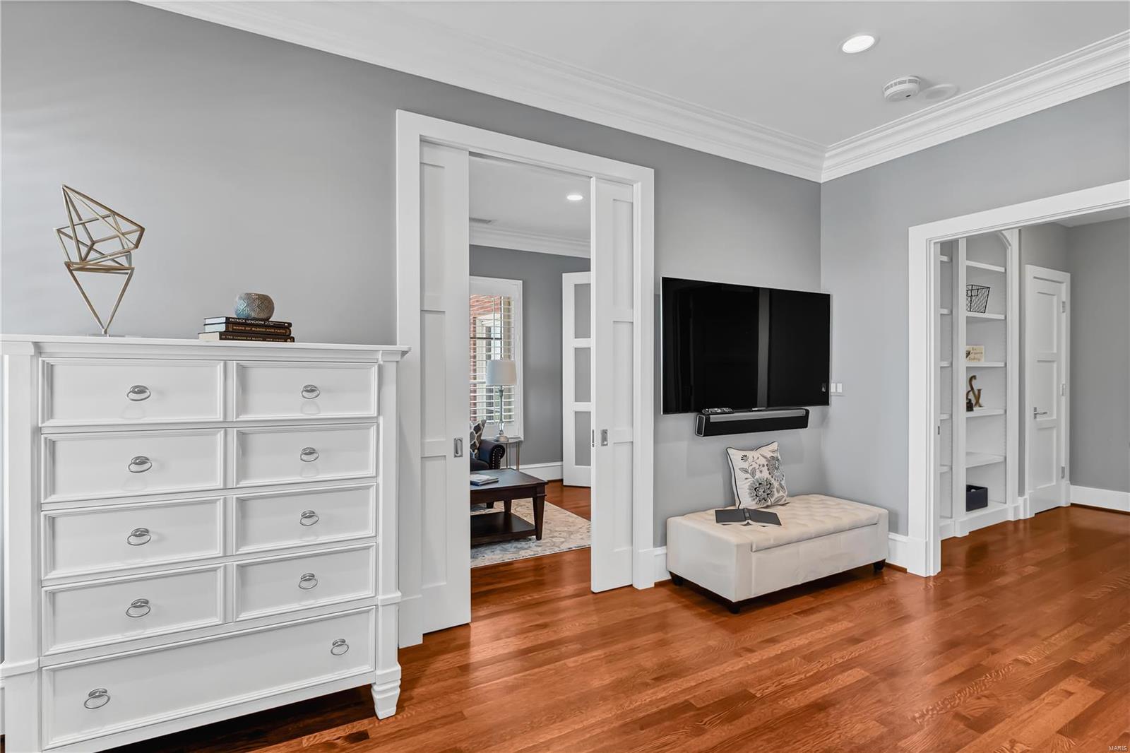 Plaza In Clayton A Condo The - Residential