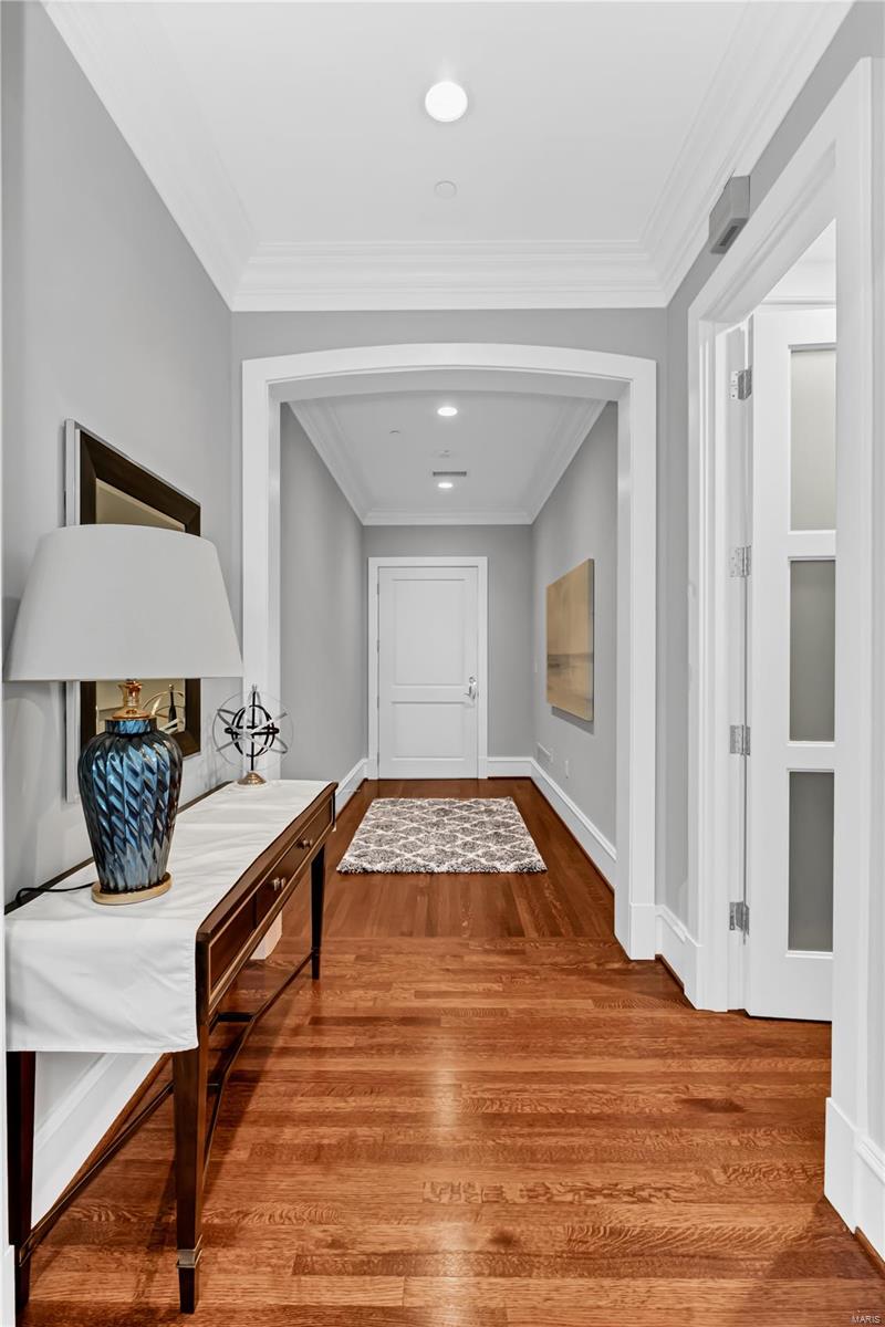 Plaza In Clayton A Condo The - Residential