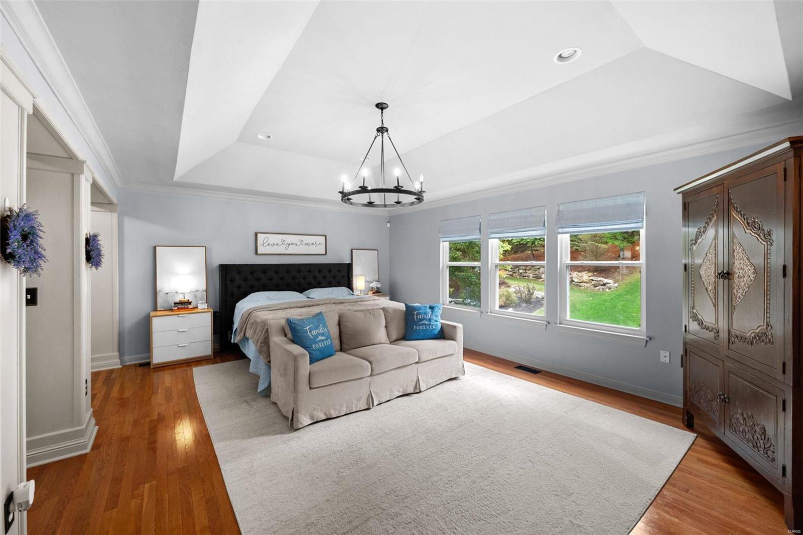 Wildwood, Missouri 63038, United States, 4 Bedrooms Bedrooms, ,4 BathroomsBathrooms,Residential,Pending,21179