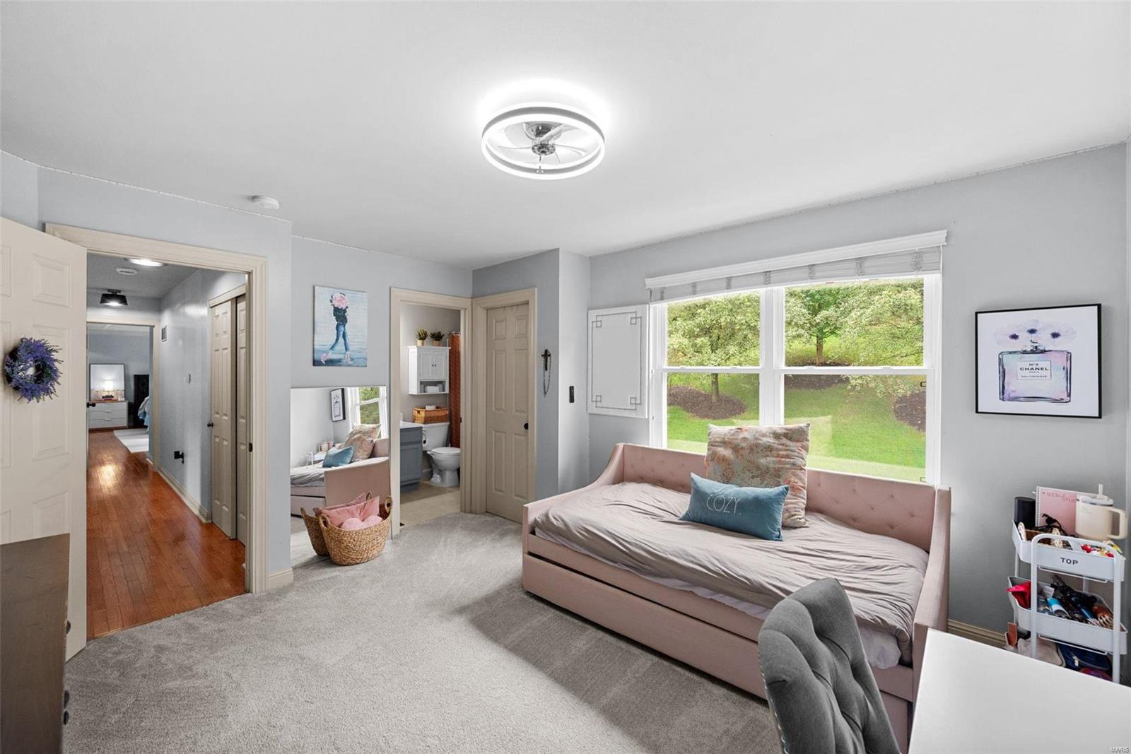 Wildwood, Missouri 63038, United States, 4 Bedrooms Bedrooms, ,4 BathroomsBathrooms,Residential,Pending,21179