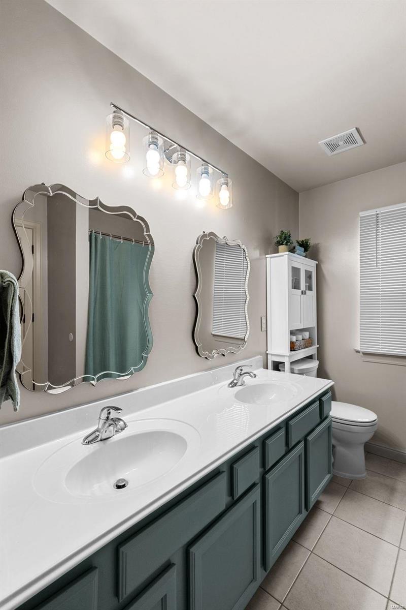 Wildwood, Missouri 63038, United States, 4 Bedrooms Bedrooms, ,4 BathroomsBathrooms,Residential,Pending,21179