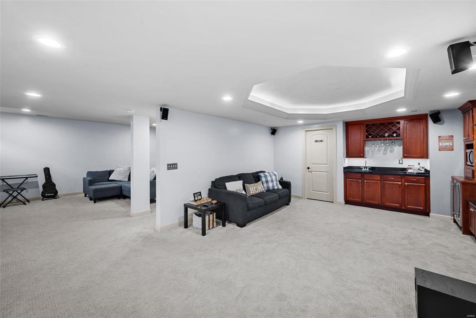 Wildwood, Missouri 63038, United States, 4 Bedrooms Bedrooms, ,4 BathroomsBathrooms,Residential,Pending,21179