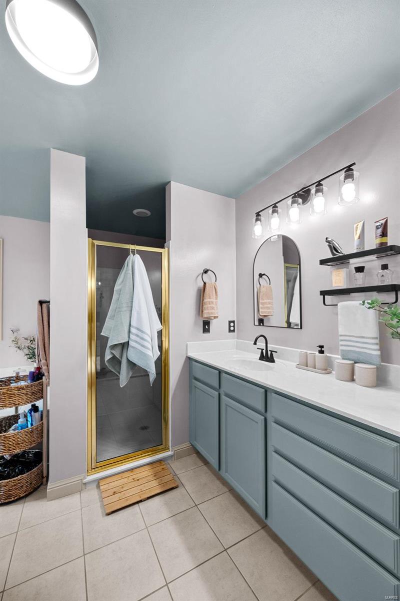 Wildwood, Missouri 63038, United States, 4 Bedrooms Bedrooms, ,4 BathroomsBathrooms,Residential,Pending,21179