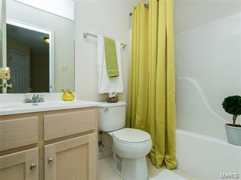 Naes Hills Un 03 - Residential