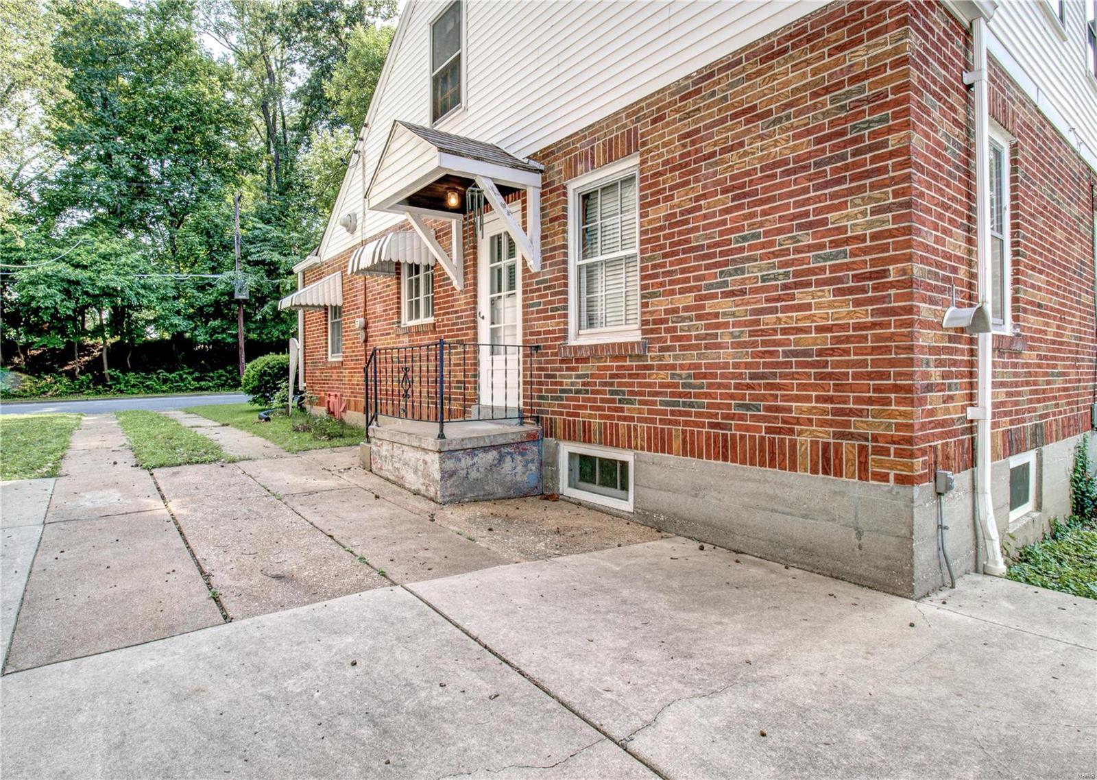 Dicks Add - Residential