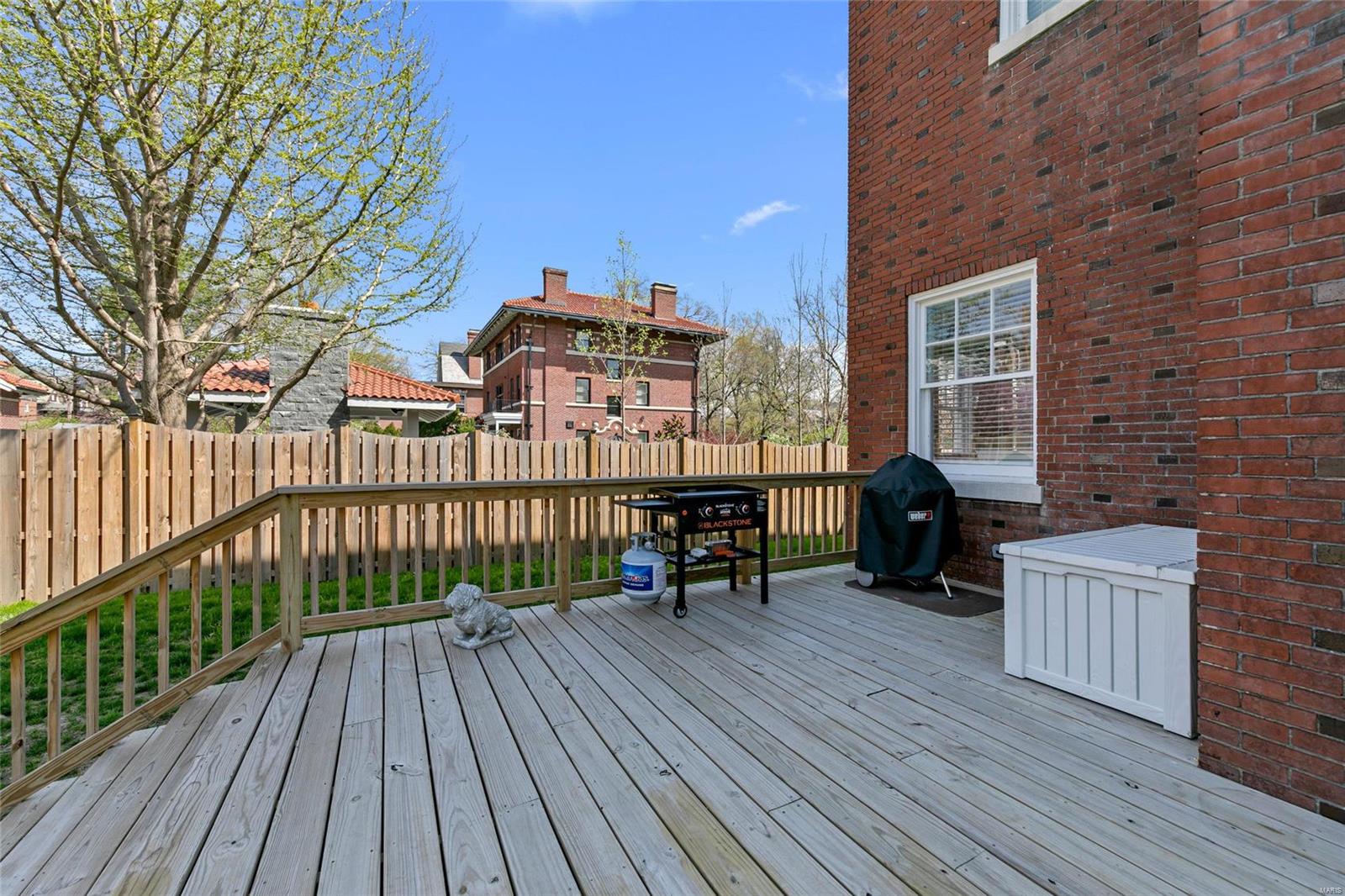 Kingsbury Terrace Add - Residential