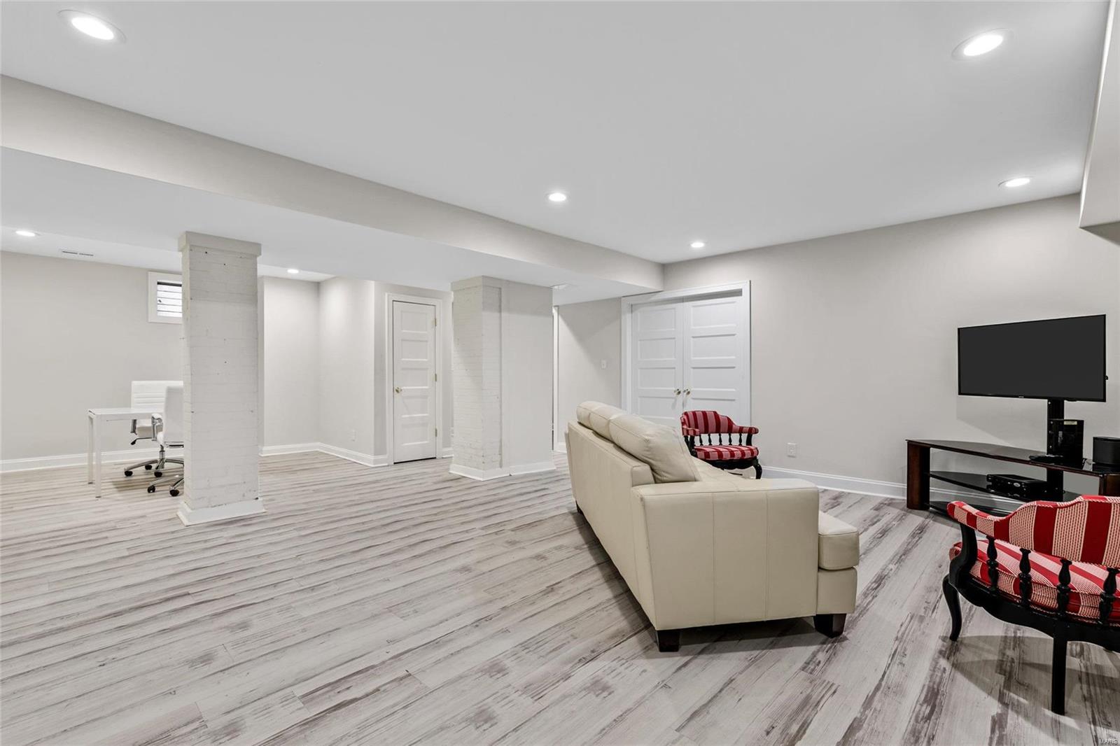 Kingsbury Terrace Add - Residential