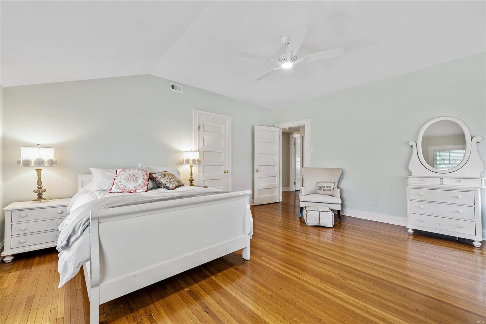 Kingsbury Terrace Add - Residential