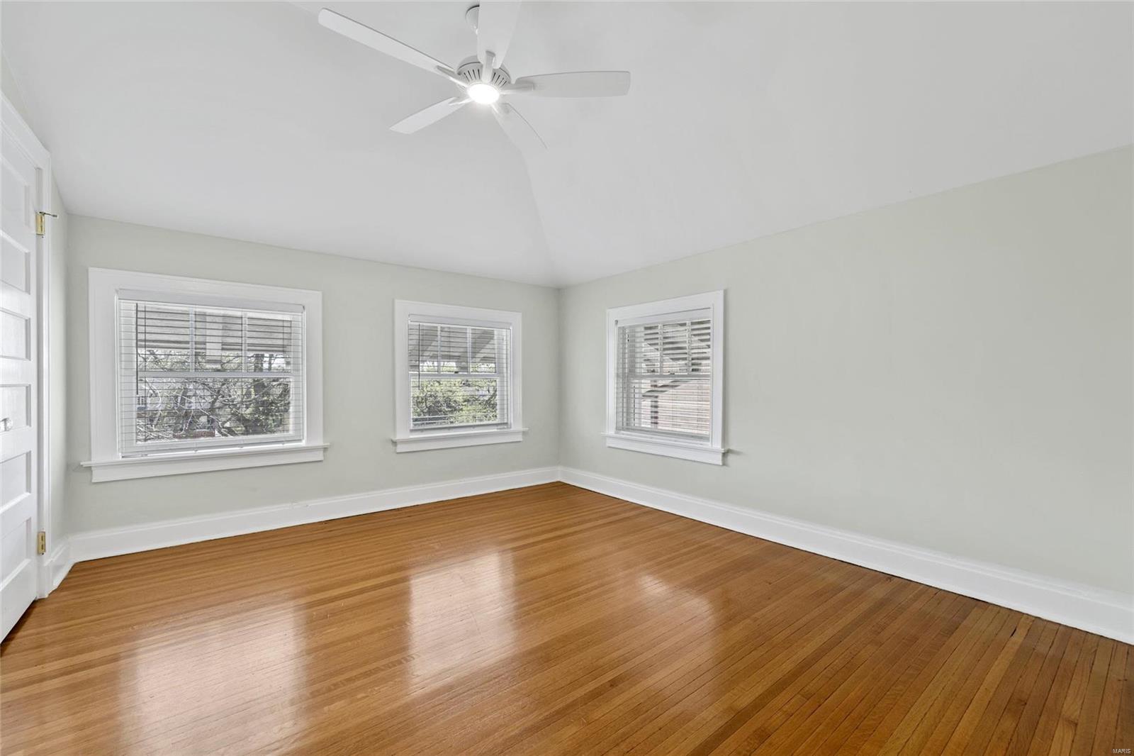 Kingsbury Terrace Add - Residential