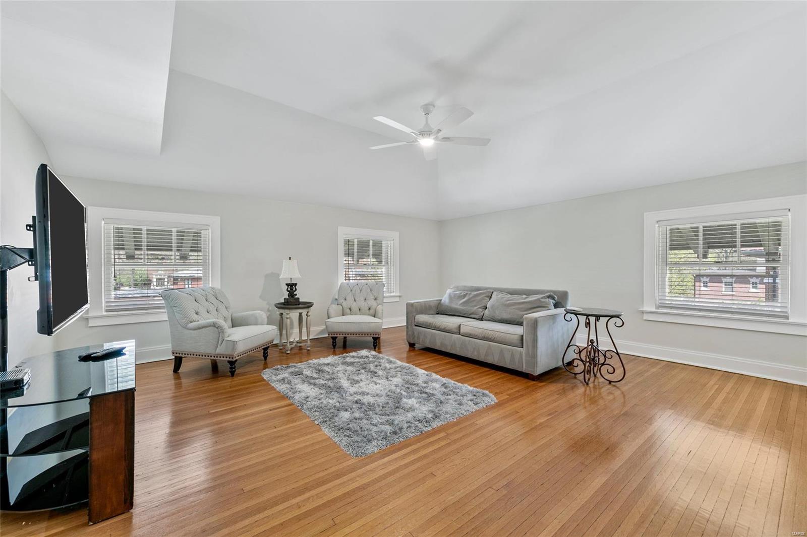 Kingsbury Terrace Add - Residential