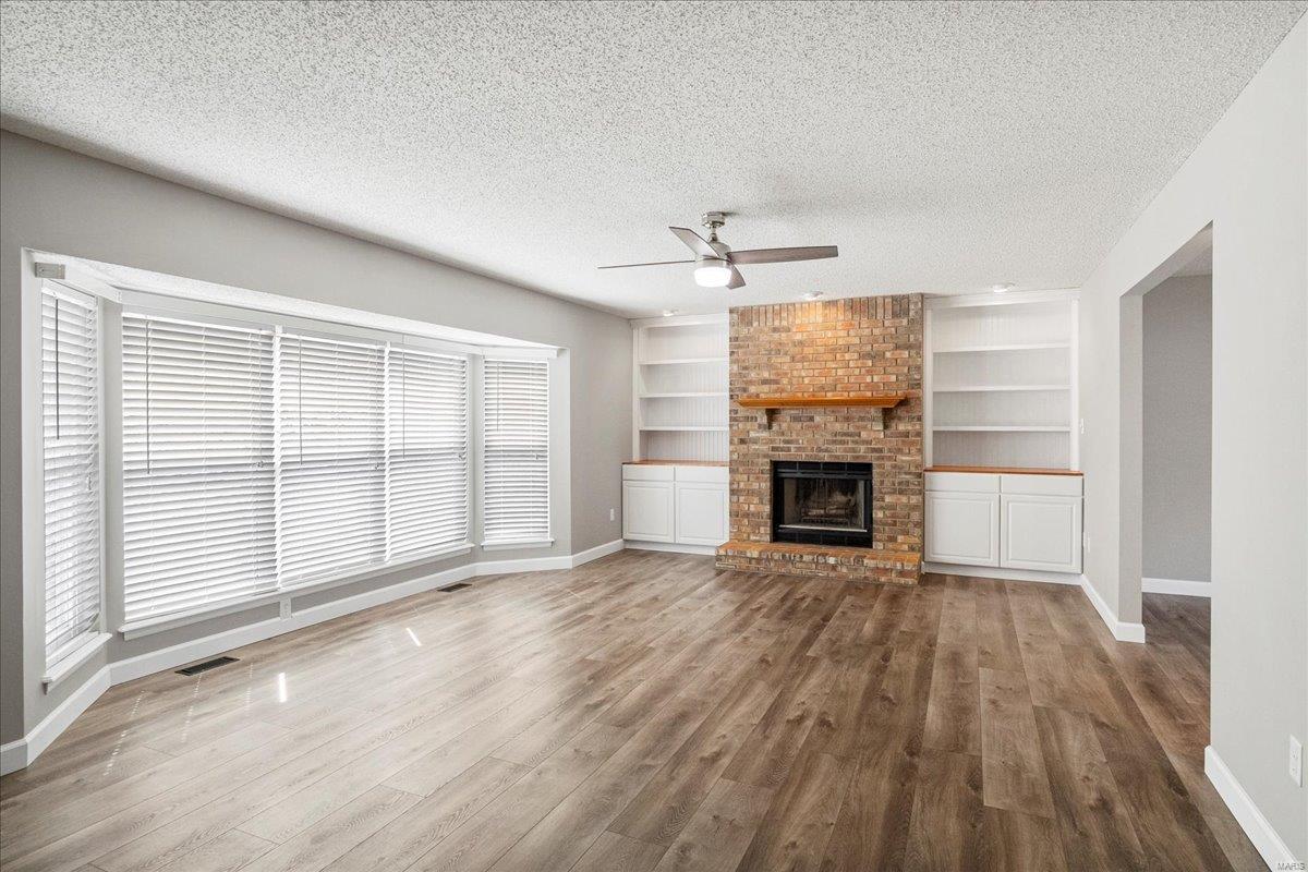 St Charles, Missouri 63304, United States, 4 Bedrooms Bedrooms, ,3 BathroomsBathrooms,Residential,Coming Soon,94763