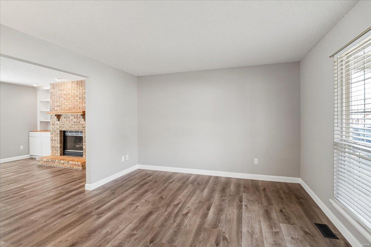 St Charles, Missouri 63304, United States, 4 Bedrooms Bedrooms, ,3 BathroomsBathrooms,Residential,Coming Soon,94763