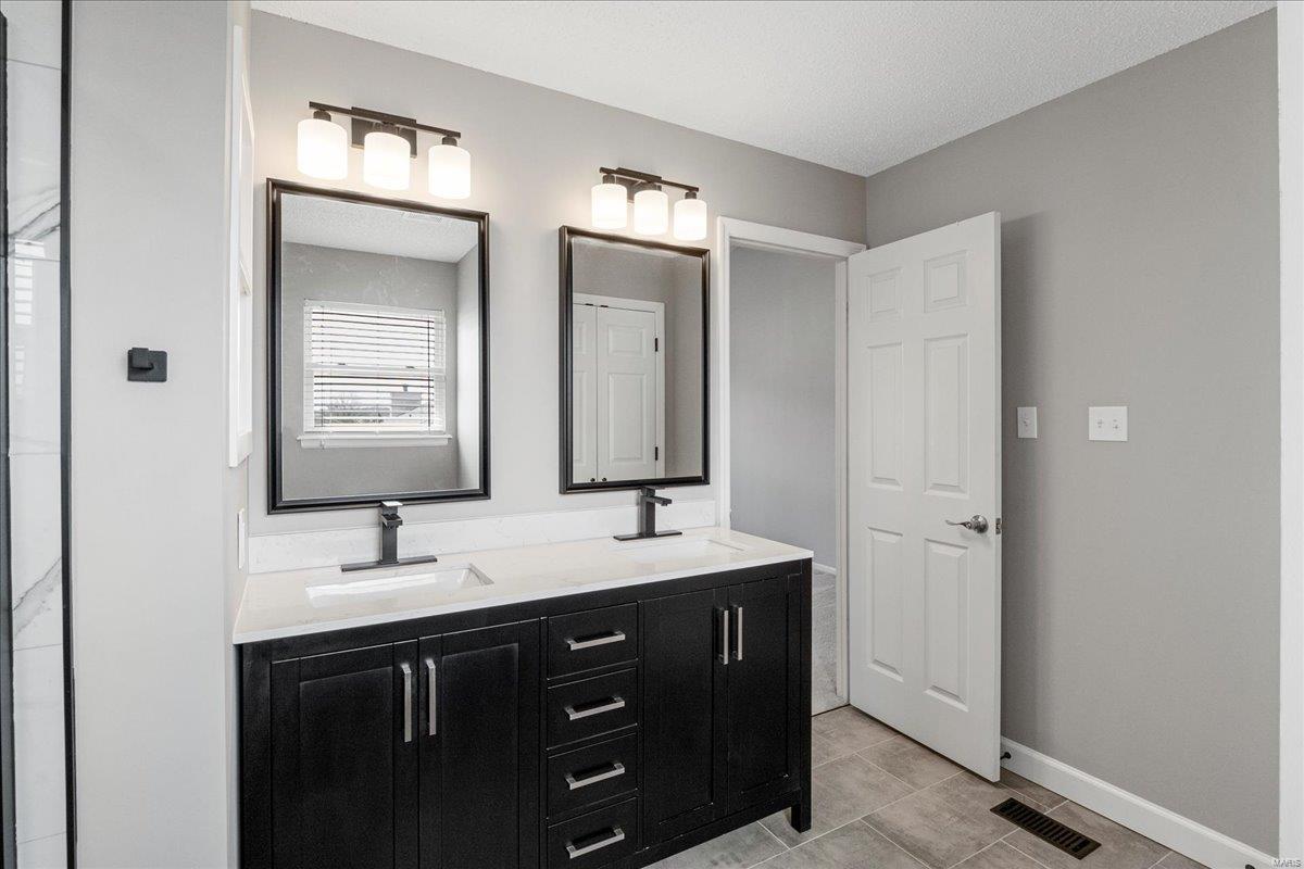 St Charles, Missouri 63304, United States, 4 Bedrooms Bedrooms, ,3 BathroomsBathrooms,Residential,Coming Soon,94763