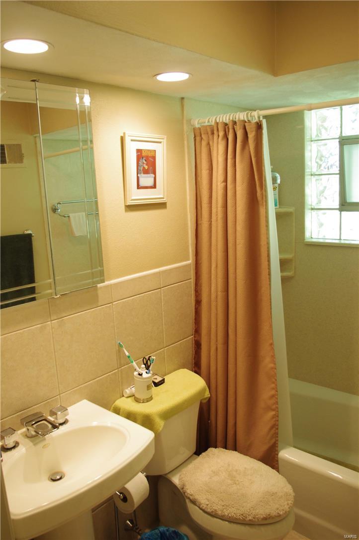 Richford Gardens 3 - Residential