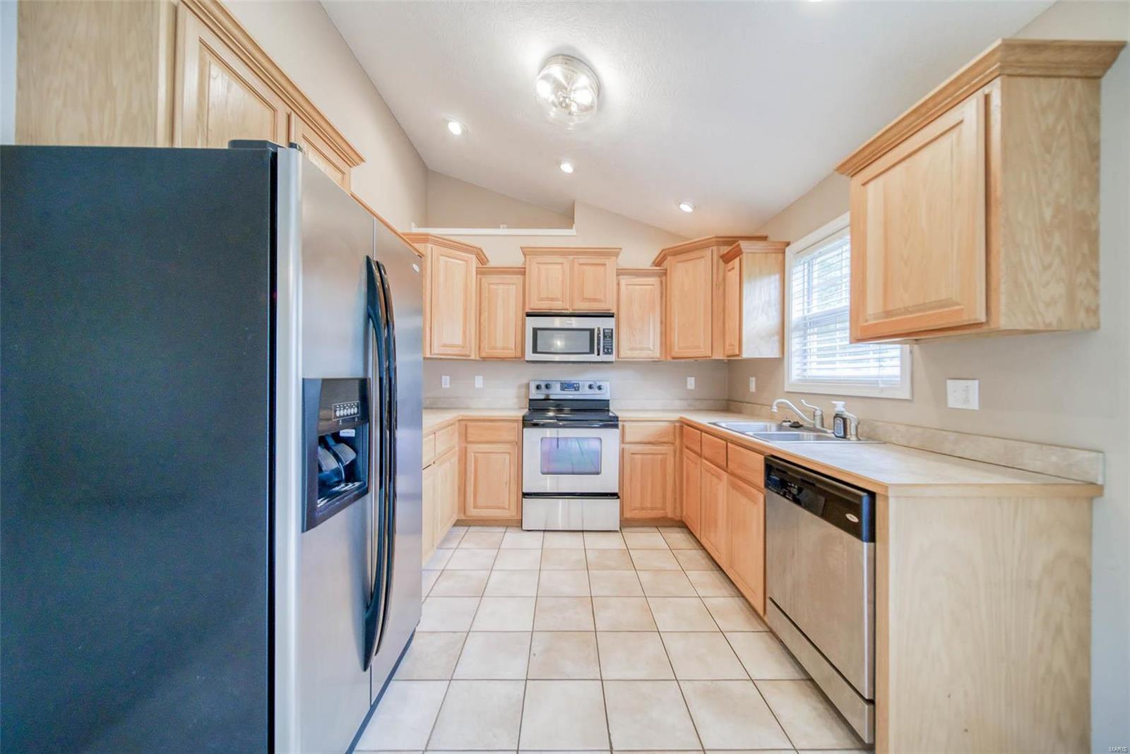 Thousand Hills - Residential