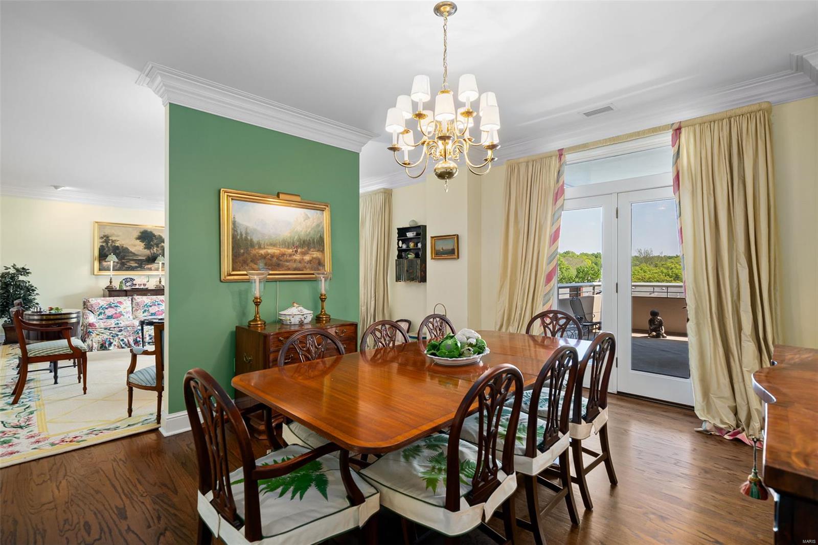 Residence At 800 S Hanley A Condo - Residential