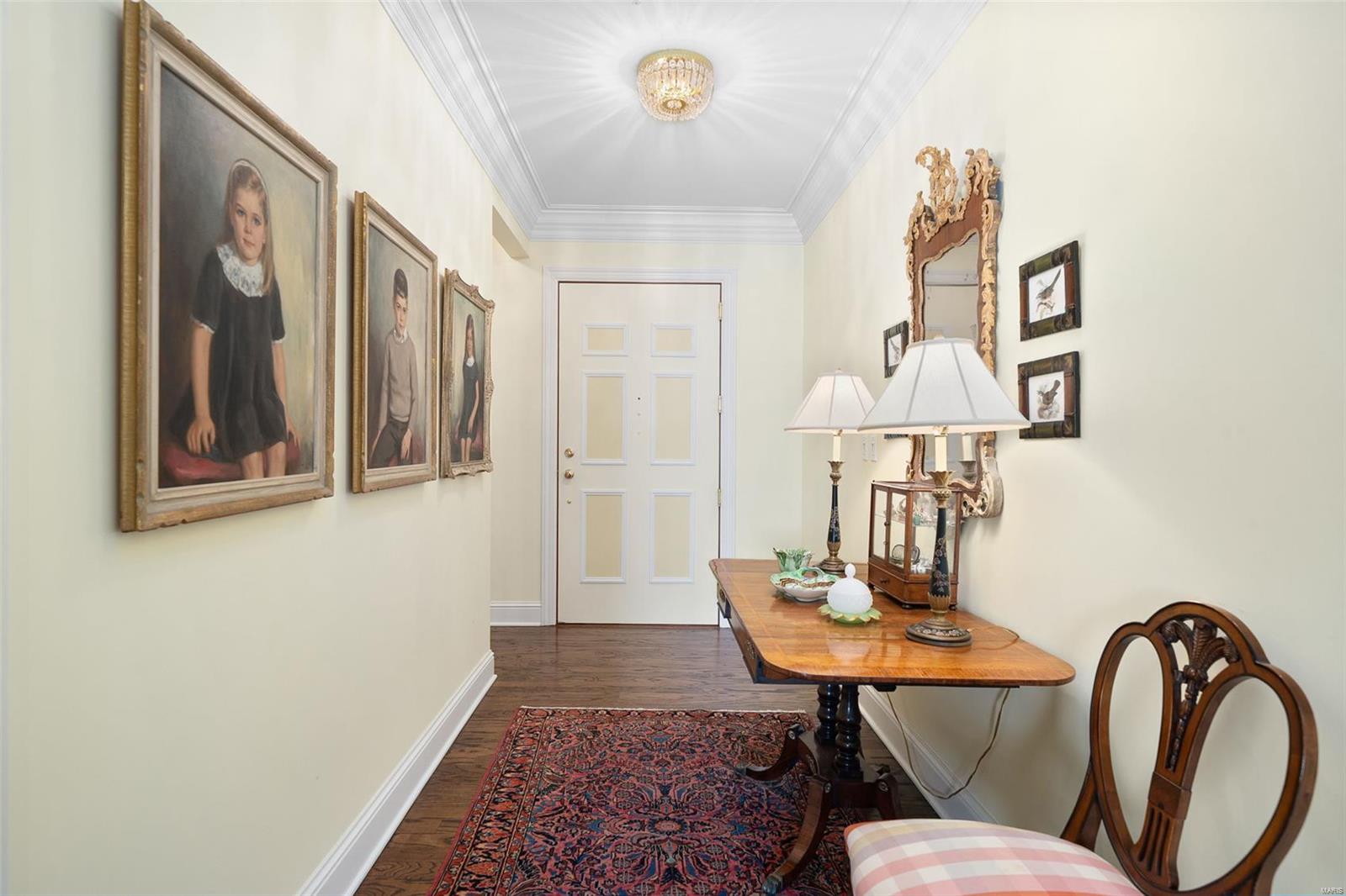 Residence At 800 S Hanley A Condo - Residential