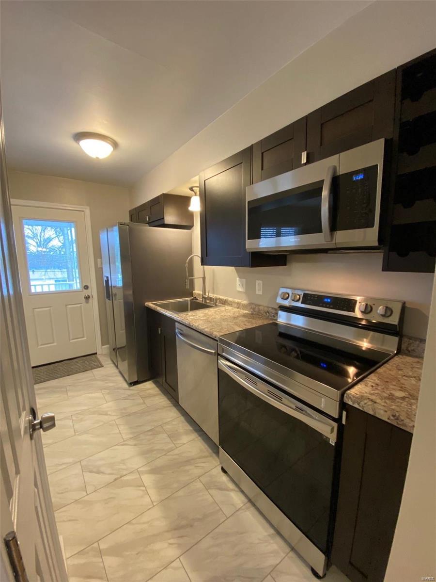 Manchester Hills - Residential Lease