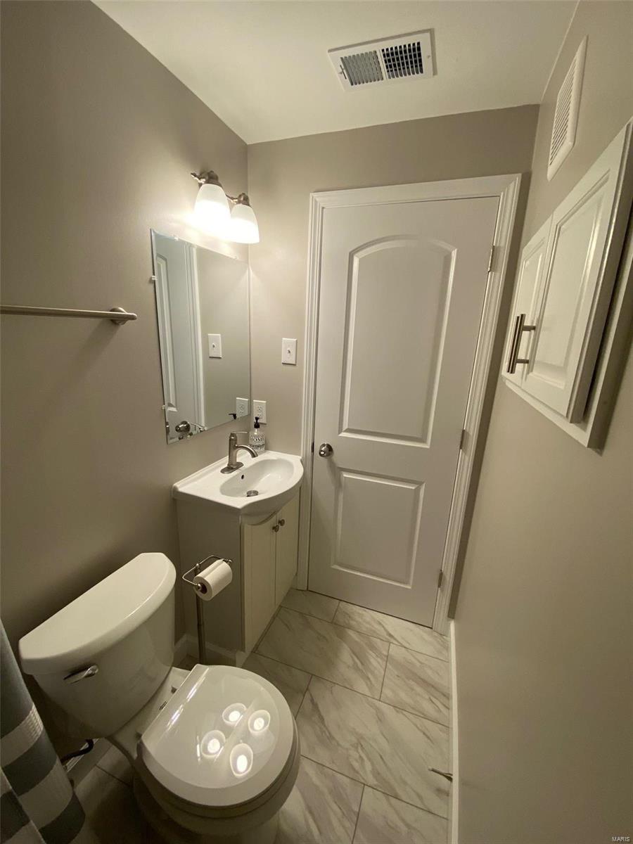 Manchester Hills - Residential Lease