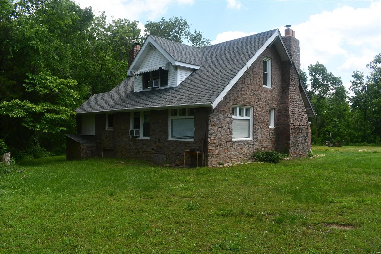 Farmington, Missouri 63640, United States, 2 Bedrooms Bedrooms, ,2 BathroomsBathrooms,Residential,Pending,56657