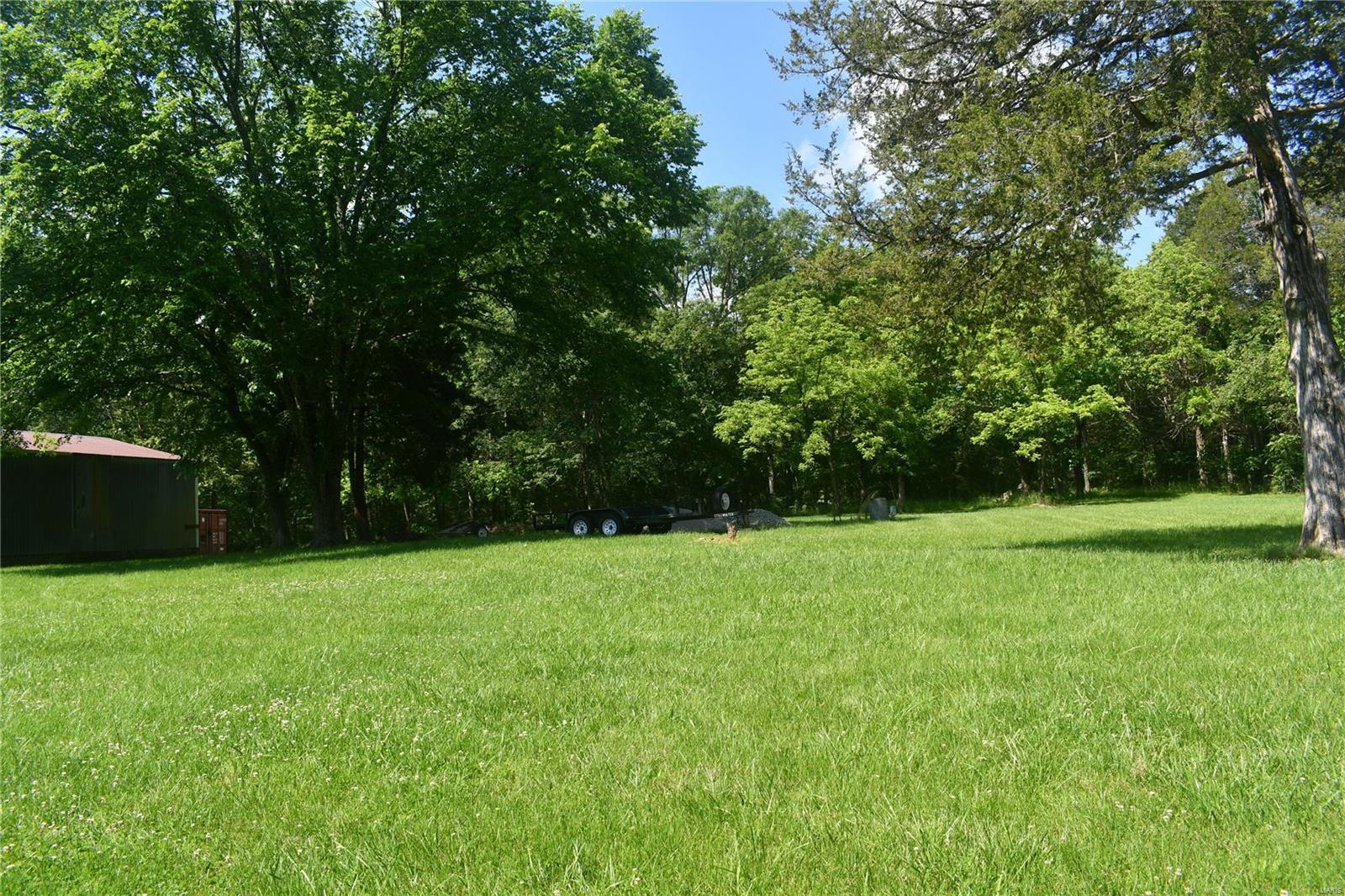 Farmington, Missouri 63640, United States, 2 Bedrooms Bedrooms, ,2 BathroomsBathrooms,Residential,Pending,56657